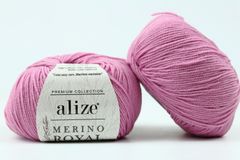 100% MERINO ROYAL